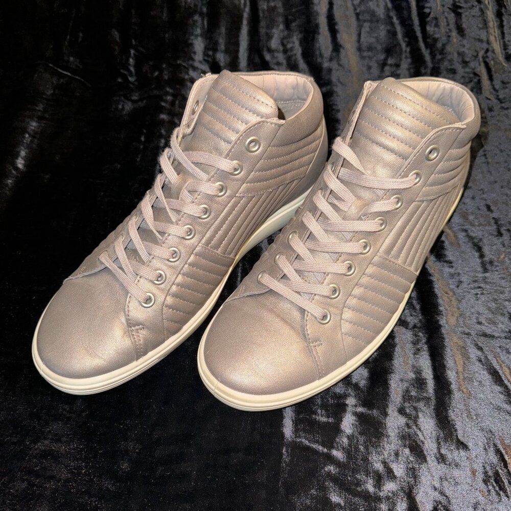 Ecco Light Metallic Grayish-Light brown Tennis Shoes Size 9